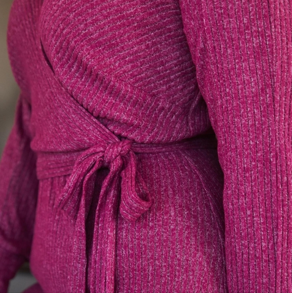 Daily Practice BY Anthropologie Raspberry Belted Knit Maxi Dress Size Medium - Picture 2 of 4